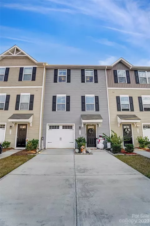 936 Taybyn Rd, Fort Mill, SC 29715