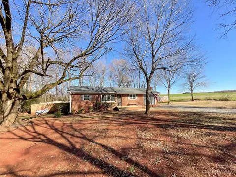 4423 Austin Rd, Monroe, NC 28112 photo 2