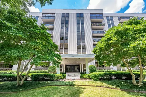 2222 Selwyn 305 Ave #305, Charlotte, NC 28207