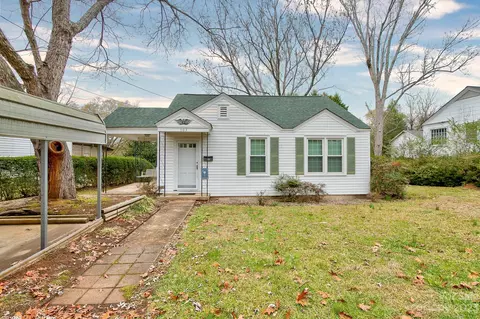 503 W Washington St, Winnsboro, SC 29180
