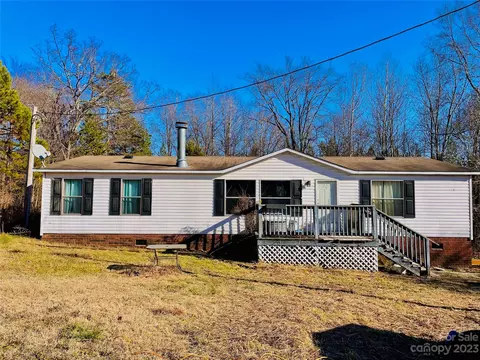 580 Mt Hall Rd, Cleveland, NC 27013