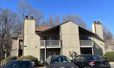 4400 Sharon Chas Dr #E, Charlotte, NC 28215