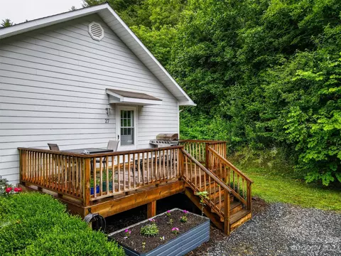 27 Ellistone Ct, Sylva, NC 28779 photo 34