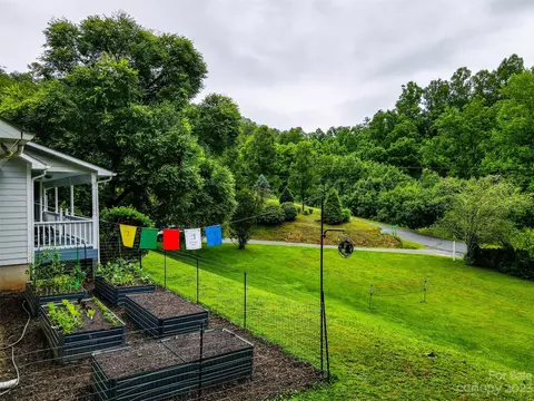 27 Ellistone Ct, Sylva, NC 28779 photo 31