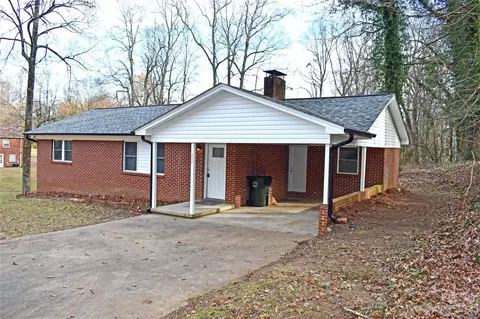1111 Sunset Rd, Cherryville, NC 28021