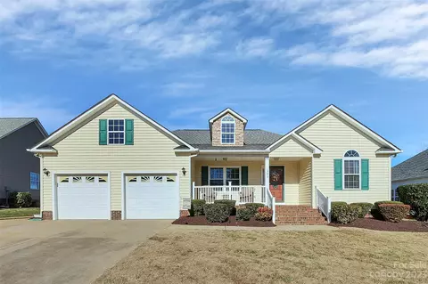 1393 Plantation Hills Dr, Rock Hill, SC 29732