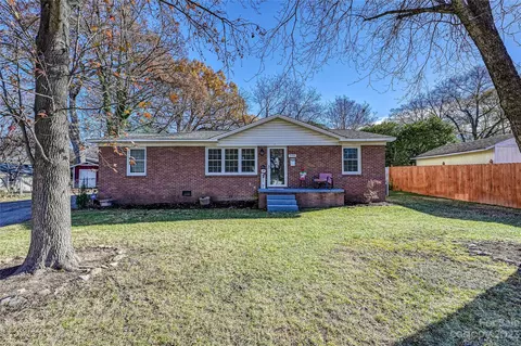 508 Clay St, Gastonia, NC 28052