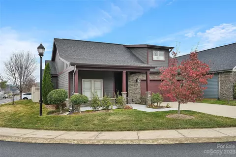 571 Summerfield 132 Pl #132, Flat Rock, NC 28731