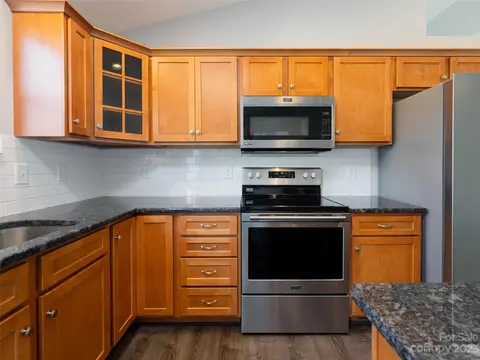 32 Dawn Ln, Flat Rock, NC 28731 photo 10