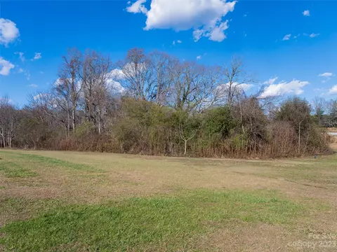 32 Dawn Ln, Flat Rock, NC 28731 photo 22