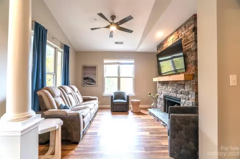 706 NE 3 Dr #3, Davidson, NC 28036 photo 9