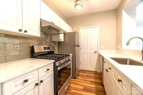 706 NE 3 Dr #3, Davidson, NC 28036 photo 13