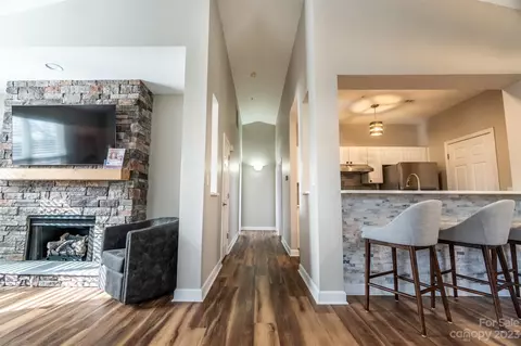 706 NE 3 Dr #3, Davidson, NC 28036 photo 17