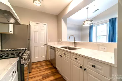 706 NE 3 Dr #3, Davidson, NC 28036 photo 14