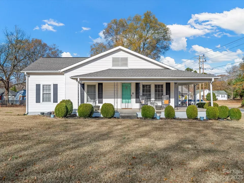 407 Bethel St, Clover, SC 29710 47 Photos Movoto