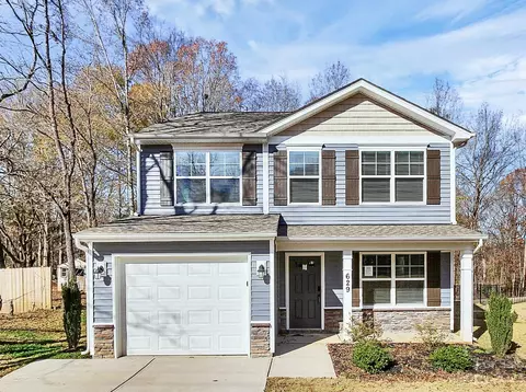 629 Howie Mine Rd, Waxhaw, NC 28173