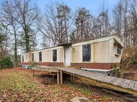 23 Sesame 23 Cir #23, Candler, NC 28715