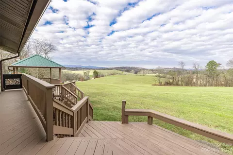 4 Embler No 2 Rd, Alexander, NC 28701 photo 8