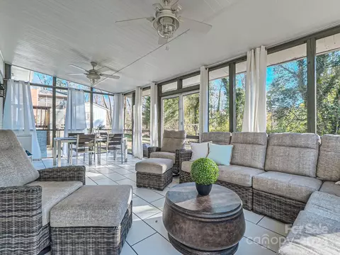 5610 Cottingham Ln, Charlotte, NC 28211