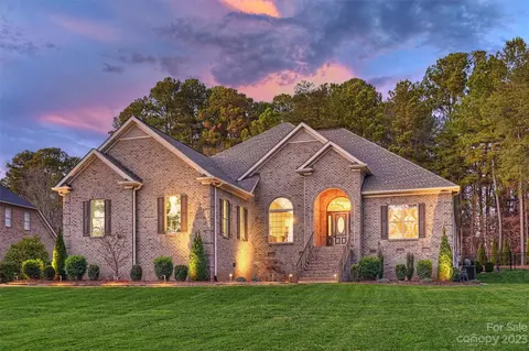 3721 Gordon St, Terrell, NC 28682 photo 2