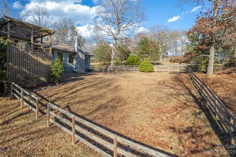 300 Riverknoll Ln, Tryon, NC 28782 photo 40