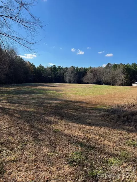1872 Little Creek Rd, Wadesboro, NC 28170