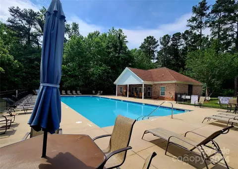 732 Misty Arbor Frd, Clover, SC 29710 photo 5