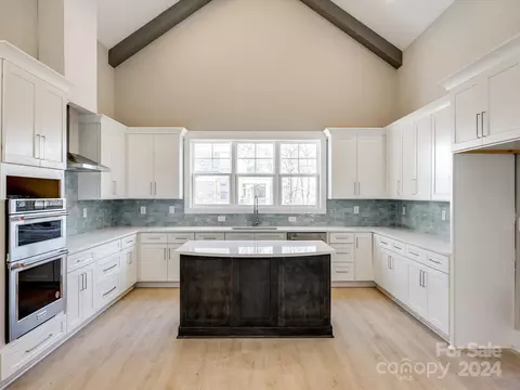 732 Misty Arbor Frd, Clover, SC 29710 photo 15