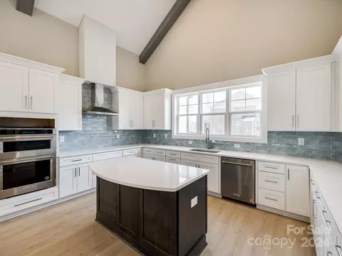 732 Misty Arbor Frd, Clover, SC 29710 photo 16