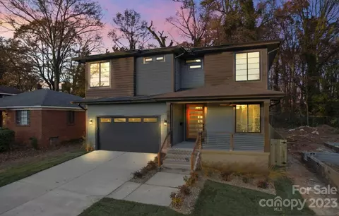 2006 St Paul St, Charlotte, NC 28216