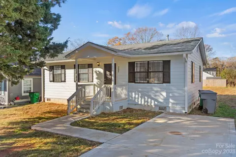 3004 Ross Ave, Charlotte, NC 28208
