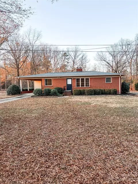 37157 Lilly Ln, Albemarle, NC 28001