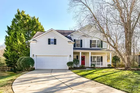 7037 Lenhart Dr, Charlotte, NC 28226