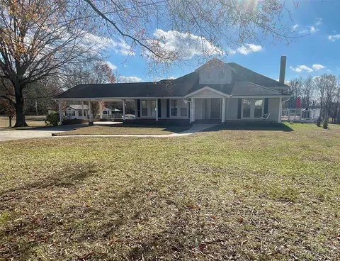 204 Hephzibah Church Rd, Crouse, NC 28033