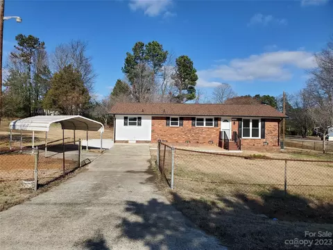 205 E 27th St, Kannapolis, NC 28083