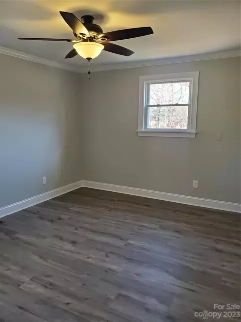 205 E 27th St, Kannapolis, NC 28083 photo 15