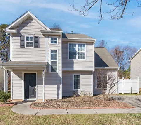 4841 Elizabeth Rd, Charlotte, NC 28269