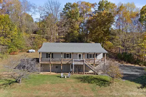 49 Virginia Ave, Canton, NC 28716