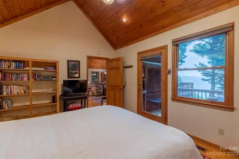 635 Spruce Patch Ln, Sylva, NC 28779 photo 32