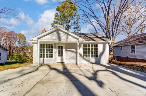 602 Balsam Ave, Kannapolis, NC 28081