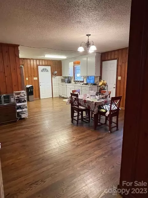 2015 Overhill Dr, Monroe, NC 28110 photo 9