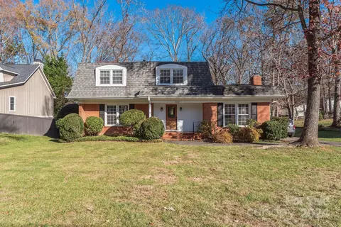 4211 Sharon View Rd, Charlotte, NC 28226