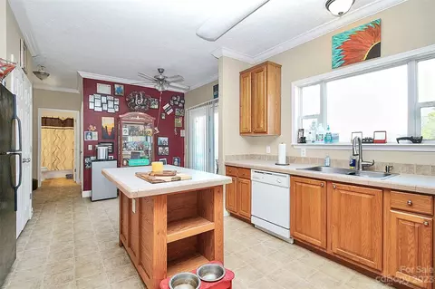 2075 Old Sullivan Rd, Lancaster, SC 29720 photo 12