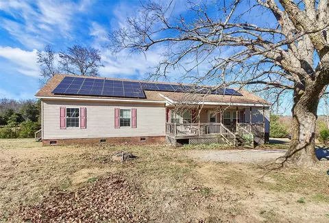 2075 Old Sullivan Rd, Lancaster, SC 29720