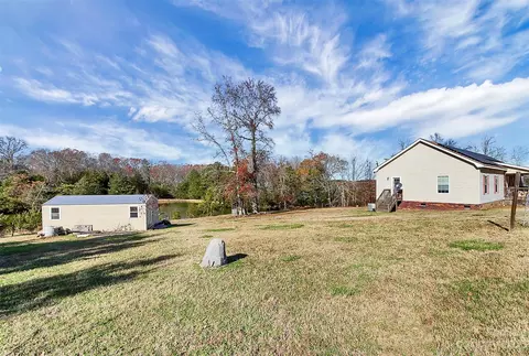 2075 Old Sullivan Rd, Lancaster, SC 29720 photo 2