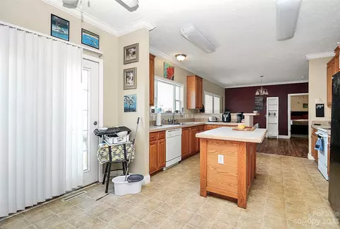 2075 Old Sullivan Rd, Lancaster, SC 29720 photo 15