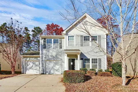 6613 Covington Commons Dr, Charlotte, NC 28227