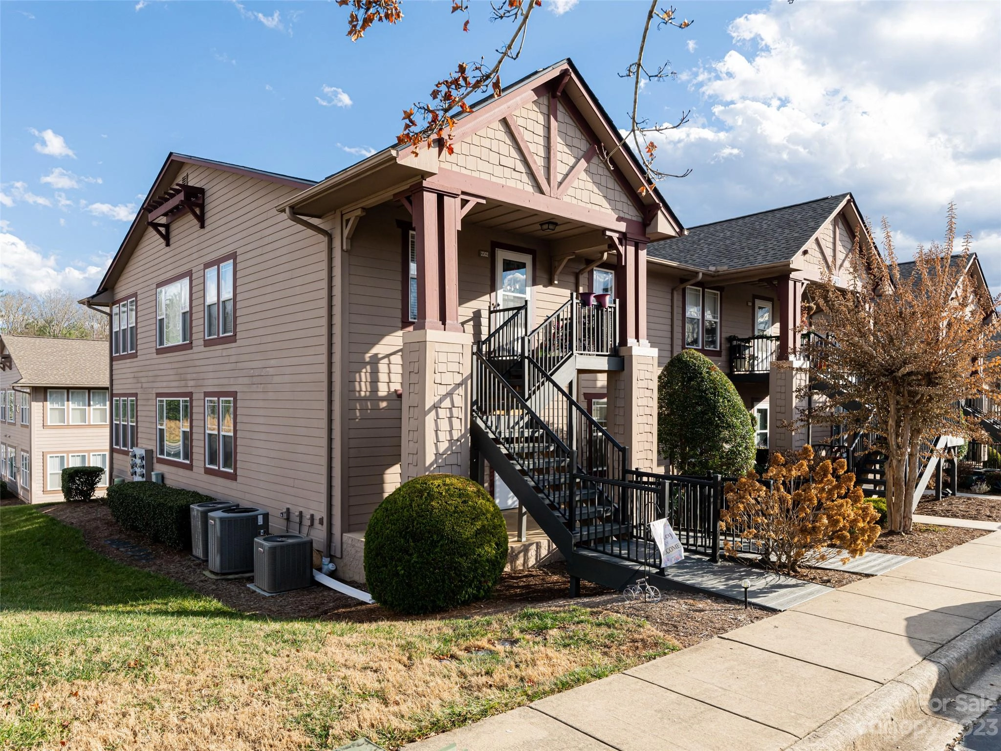 400 Deermouse 2301 Way Unit 2301  