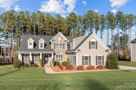 110 Bedford Ln, Mooresville, NC 28115