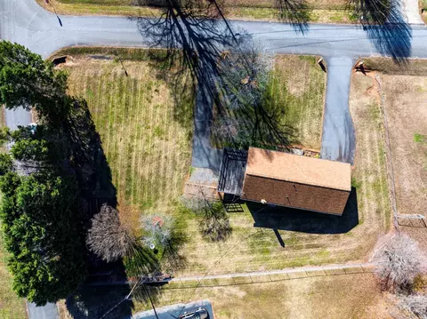 3630 Weyland Dr, Conover, NC 28613 photo 24